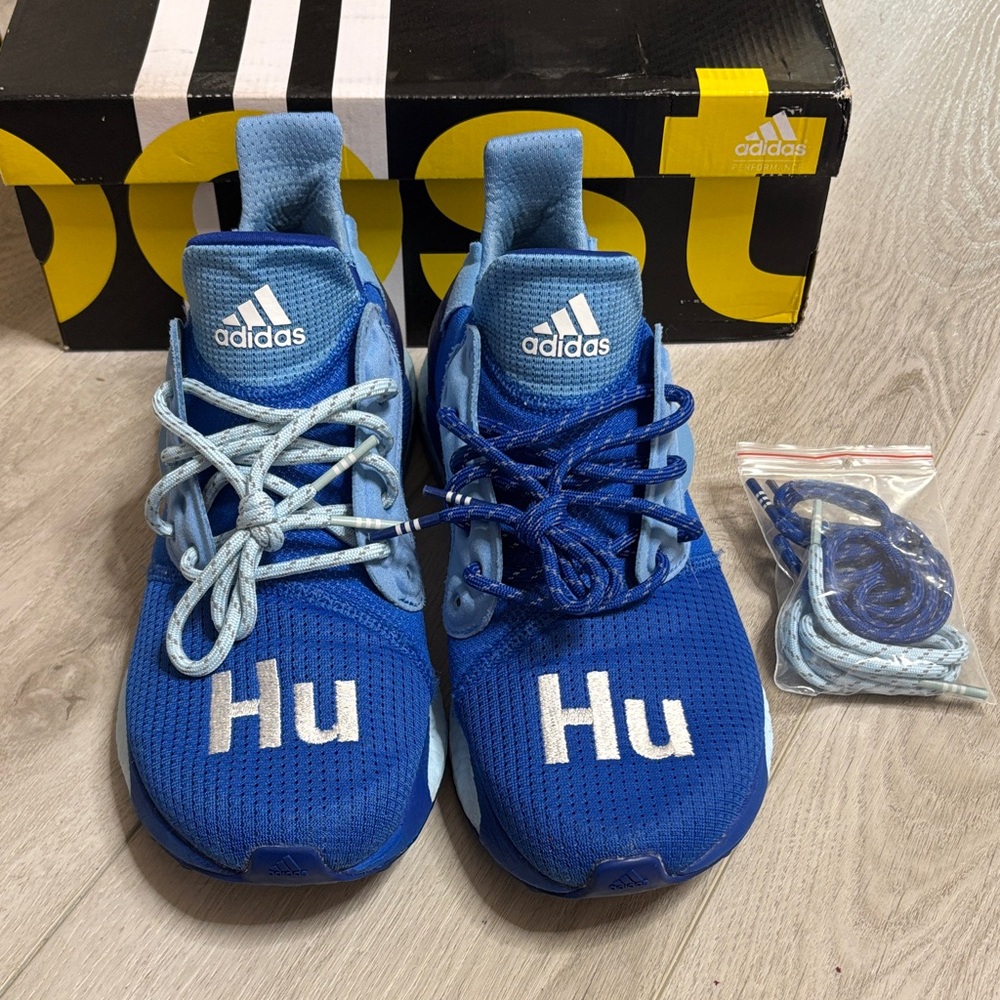 Adidas Size 9 - Solar HU Glide x Pharrell Power Blue 2019.